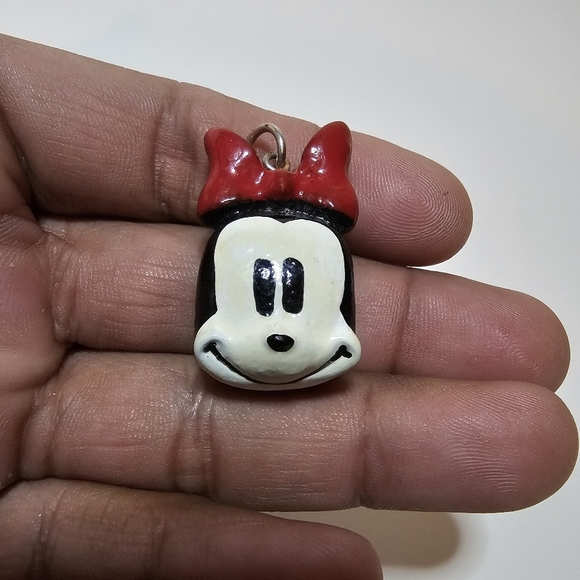 Disney Minnie Mouse Colorized Pendant Charm 5430871-0213 - Picture 1 of 9